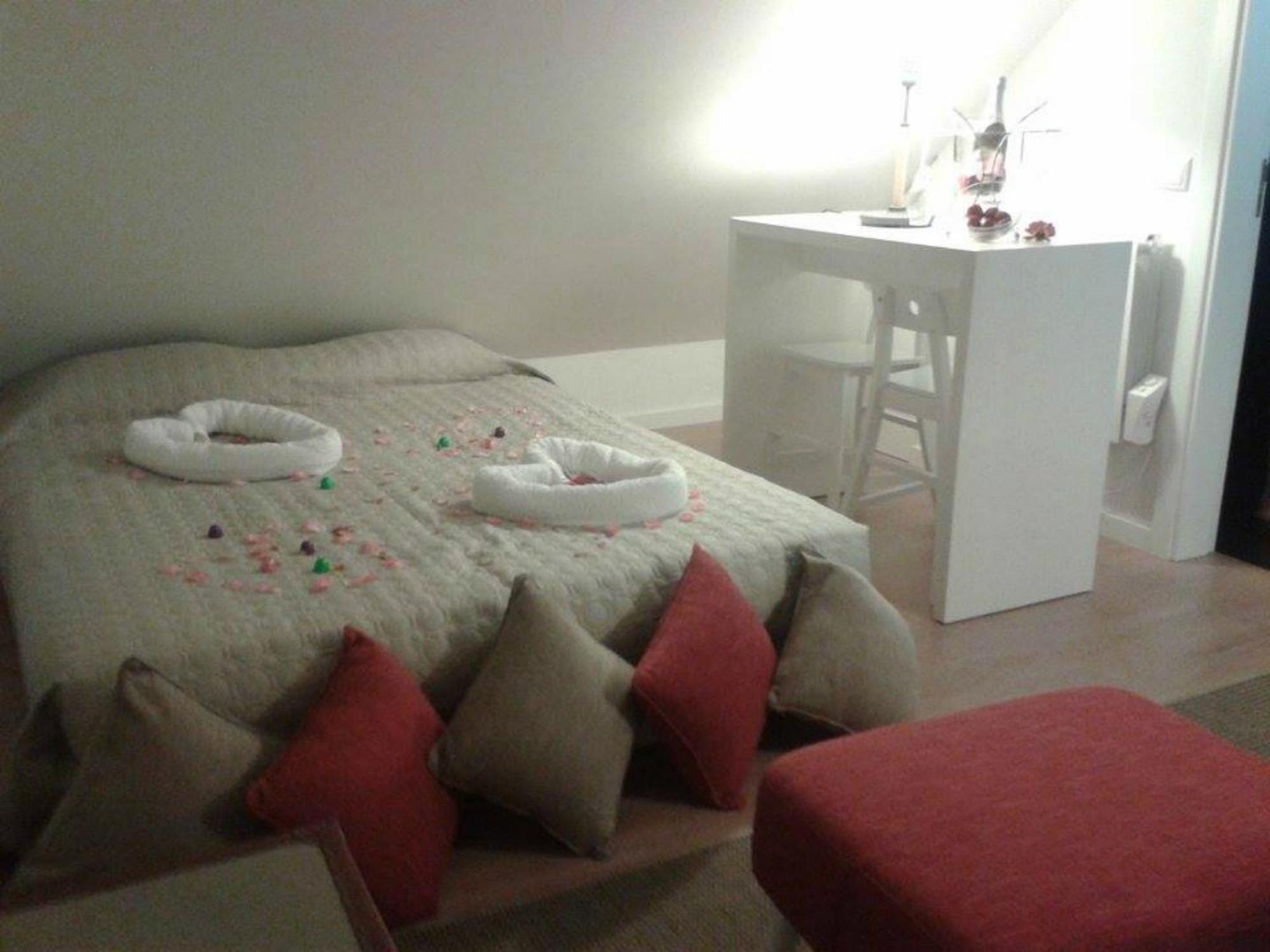 Villa Brown House Geres Zimmer foto