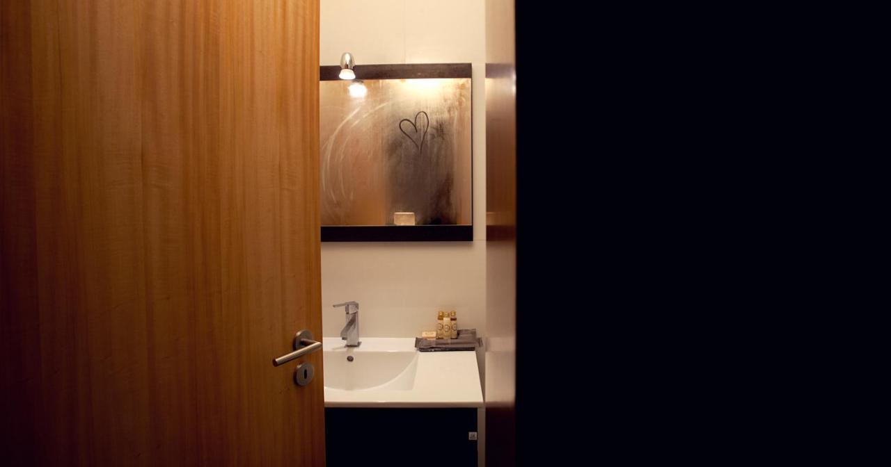 Villa Brown House Geres Zimmer foto